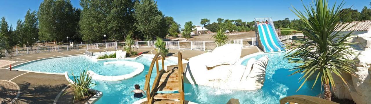 Domaine Du Collet**** Otel Villeneuve-en-Retz Dış mekan fotoğraf